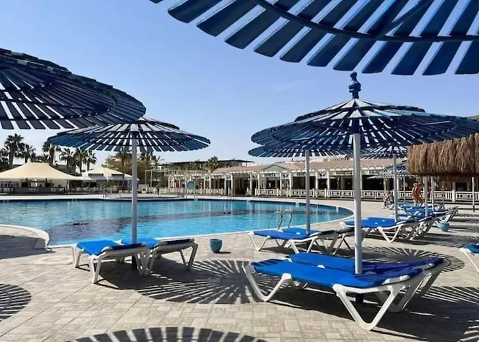 Mirage Bay Aquapark Cap Ahmed Appartement *